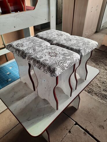 отрез ткани: Стол со стульями для кухни Кухонный стол с 4 табуретками Кухонные