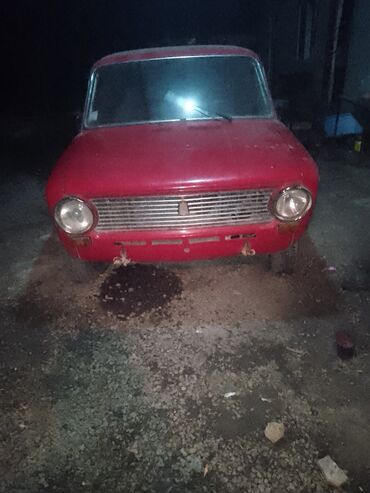 авто фольксваген пассат: VAZ (LADA) 2101: 1.6 l | 1976 il 100000000 km Sedan