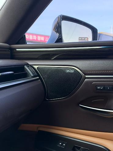 Lexus: Lexus ES: 2020 г., Гибрид, Седан — 46