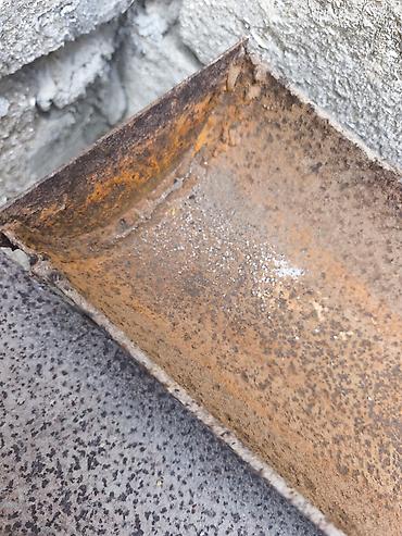 Metal borular: Rusiyanın köhnə qalın torbası satılır. Metresi 5 manatdan — 6