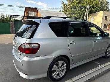avens: Toyota Ipsum: 2003 г., 2.4 л, Автомат, Газ, Минивэн — 3