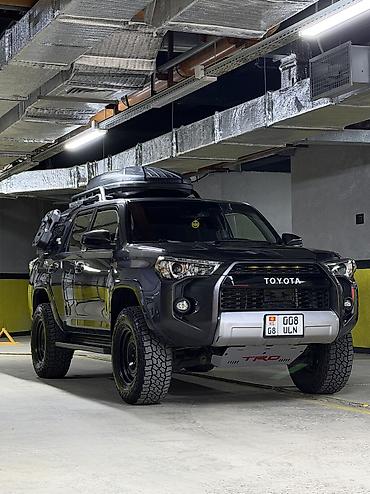 Продажа авто: Toyota 4Runner: 2021 г., 4 л, Автомат, Бензин, Внедорожник — 3