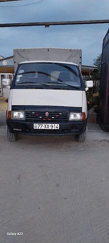 QAZ: QAZ : 2.4 l | 1998 il 78999 km — 1