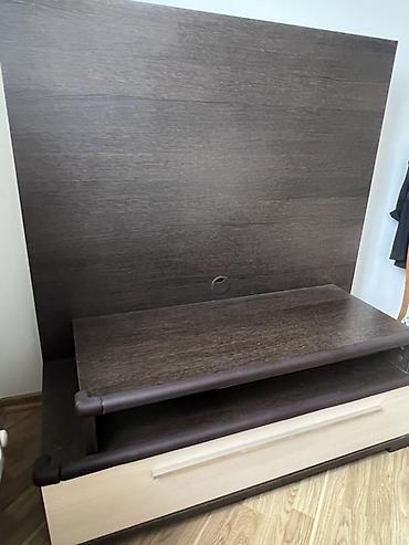 TV altlığı: TV stendi / media konsolu - Material: Laminat taxta (şabalıd rəngli — 3