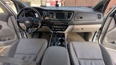 Kia: Kia Carnival: 2019 г., 2.2 л, Автомат, Дизель, Минивэн — 9