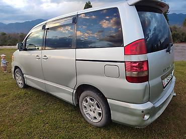 авто пушка: Toyota Noah: 2003 г., Автомат, Бензин, Минивэн — 6