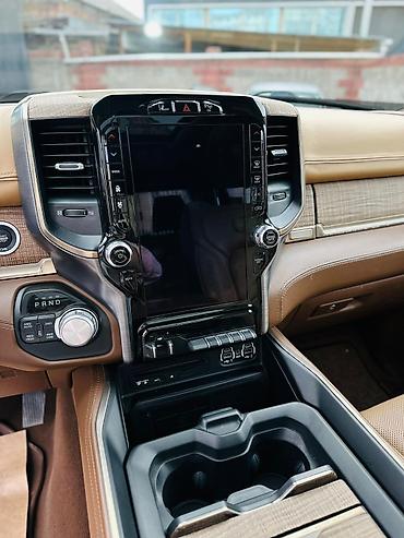 ford rapter: Dodge Ram 1500: 2018 г., 5.7 л, Автомат, Бензин, Пикап — 5