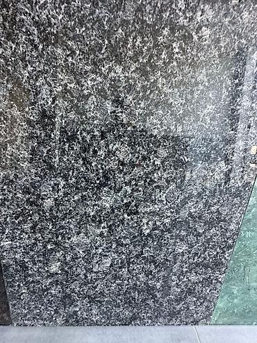 Фасадные гранитные плитки: Гранит гранит Индийский камень есть наличии размер 60•толщина 1.8 at lalafo.kg — 6 Фасадные гранитные плитки: Гранит гранит Индийский камень есть наличии размер 60•толщина 1.8 — 6