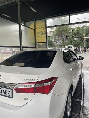 карола 2019: Toyota Corolla: 2019 г., Автомат, Бензин, Седан — 4