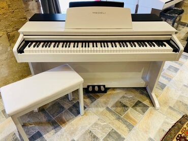 roland v7: Piano, Yeni, Pulsuz çatdırılma