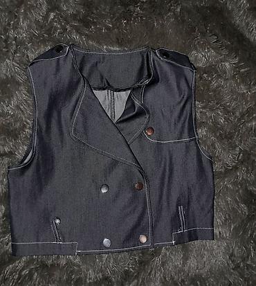 Üst geyimi: Qadınlar üçün qısa denim jilet - Material: qalın denim (cins parça) - — 2