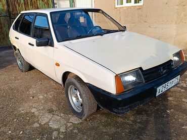 купить багажник на крышу авто в бишкеке: Автомобиль ВАЗ-2109 в кузове хэтчбек, окрашенный в светлый оттенок