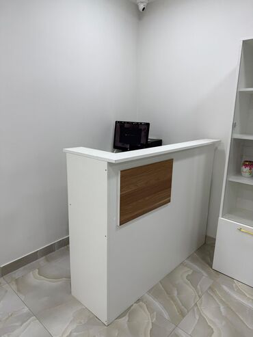 Ofis mebeli. Hamısı bir yerde ve ya ayrı ayrı satılır