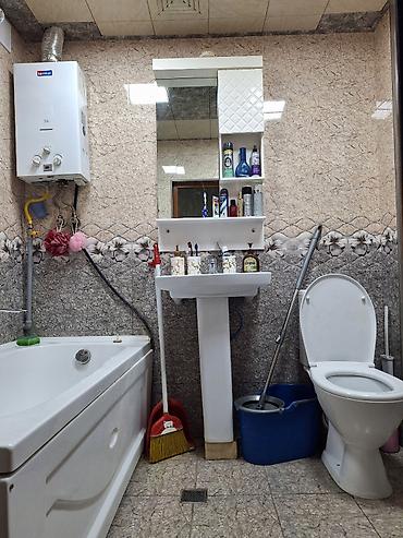evler bine: Bakı, 2 otaqlı, Köhnə tikili, m. Neftçilər, 54 kv. m — 8