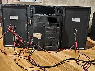 m5 disk: Sony mini Hi‑Fi musiqi mərkəzi – iki akustik səs kolonkasından ibarət — 2