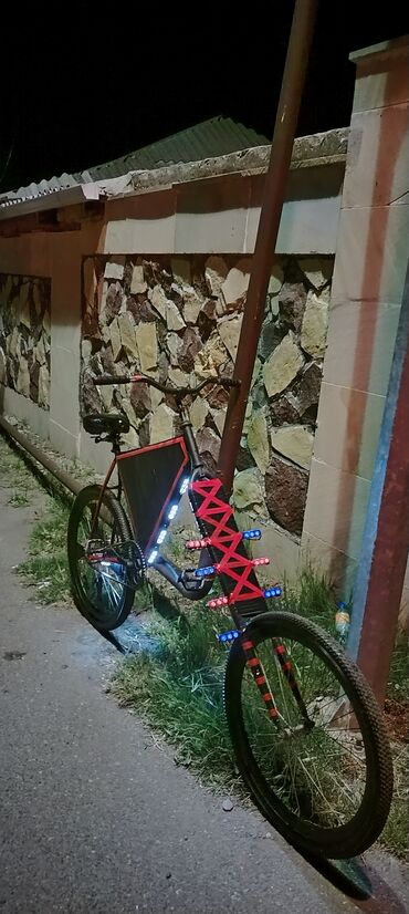 Şəhər velosipedləri: Yeni Şəhər velosipedi 26", sürətlərin sayı: 1