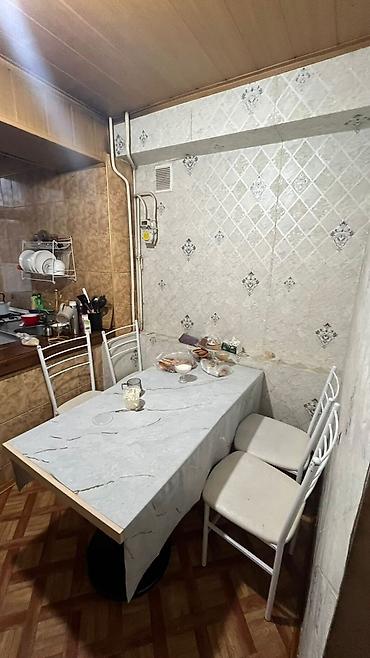 Продажа квартир: 3 комнаты, 52 м², Индивидуалка, 2 этаж at lalafo.kg — 9 Продажа квартир: 3 комнаты, 52 м², Индивидуалка, 2 этаж — 9