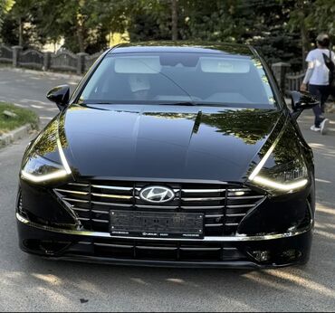 Hyundai: Hyundai Sonata: 2019 г., 2 л, Автомат, Бензин, Седан — 2