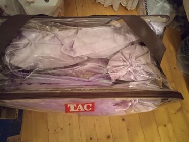 Yorğanlar, adyallar: Taç 110 AZN yastıq balış əlavə tek yastıq o biri pakrival yataq örtüyü — 4