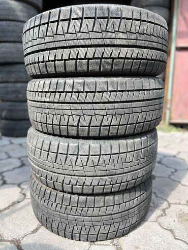 Диски: Шины 225 / 50 / R 17, Зима, Б/у, Комплект, Легковые, Япония, Bridgestone