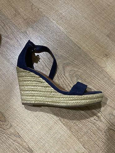 Basanoşka və səndəllər: Original United Colors of Benetton Italyadan 120€ alınıb Platform — 3
