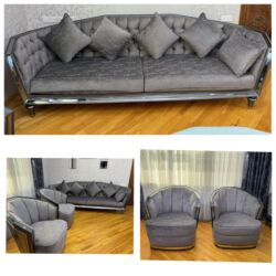 Masa və oturacaq dəstləri: Divan 2 kreslo ideal veziyyetde Tecili satilir 1000 azn Yeni kimidir