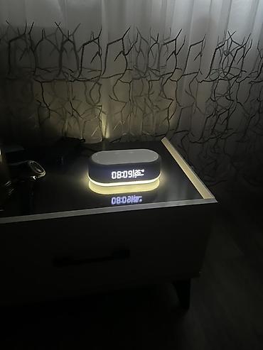 ev ucun divar saatlari: Masaüstü saatlar, Elektron, Arxa işıq — 2