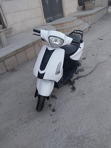 49 moto: Tufan - ZigZag, 80 sm3, 2024 il, 12000 km — 1