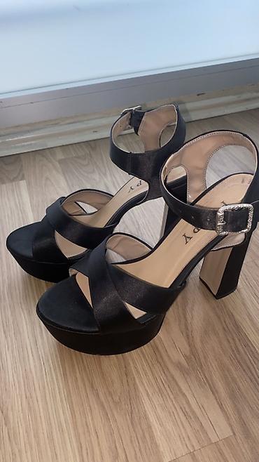 Basanoşka və səndəllər: Qadın yüksək dabanlı platforma sandal - Rəng: qara - Model: qalın — 3
