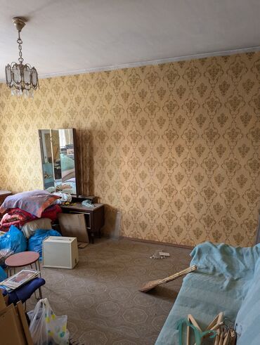 квартира студия 18 кв м: 2 комнаты, 42 м², Индивидуалка, 8 этаж, Старый ремонт