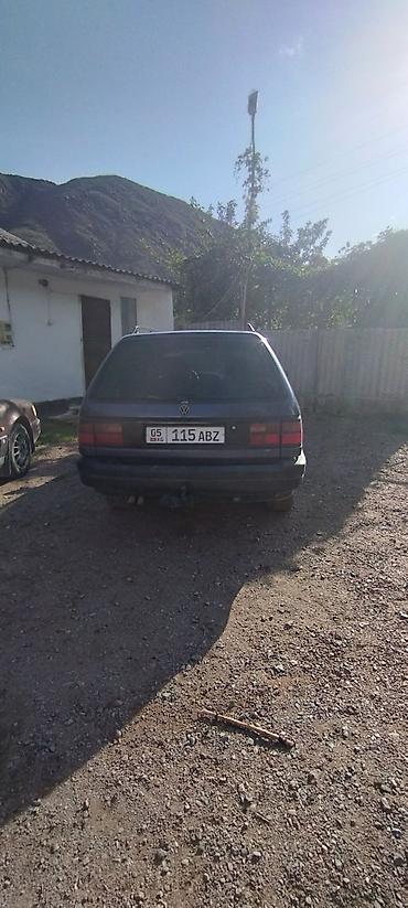 глф 2: Volkswagen Passat Variant: 1992 г., 1.8 л, Универсал — 4