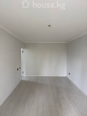 квартира с панорамными окнами: 1 комната, 39 м², 104 серия, 4 этаж, Евроремонт