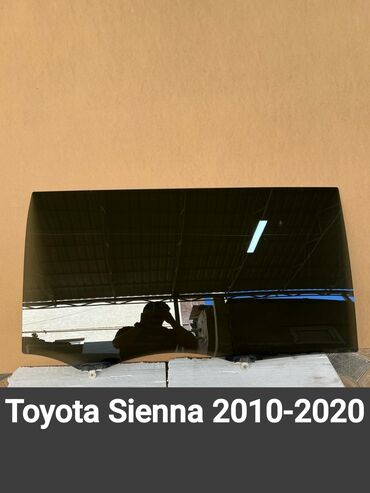 Стекла и комплектующие: Стекло Заднее правое Toyota, 2020 г., Б/у, Оригинал