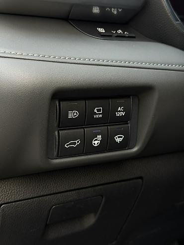 купить премиум авто: Toyota Highlander: 2020 г., 2.5 л, Автомат, Гибрид, Кроссовер — 8