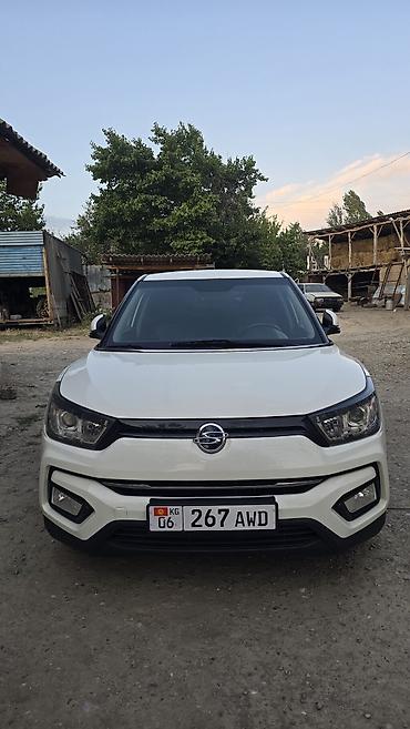 bmw х3: Ssangyong Tivoli: 2019 г., 1.6 л, Автомат, Бензин, Кроссовер — 1