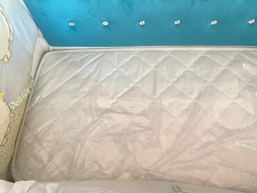 1 yas tortlari qiz ucun: Oğlan və qız üçün, Yeni, Beşik