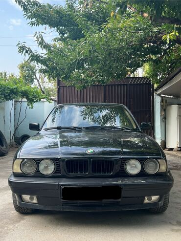 мазда машины: BMW 5 series: 1991 г., 2.5 л, Механика, Бензин, Седан