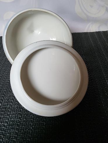 Ostali antikviteti: Satula Thuringen porcelan 1950 do 1970g.Nemacka. Nemacka porcelanska — 8