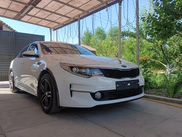 Транспорт: Kia K5: 2 л | 2017 г. | Седан | Идеальное