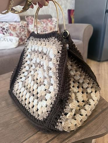 Çantalar: Əl işı toxunma çanta - Dizayn: Qəfəsvari “granny square” naxışlı — 3