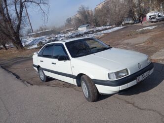 продаю или меняю обмен: Volkswagen Passat: 1989 г., 1.8 л, Механика, Газ