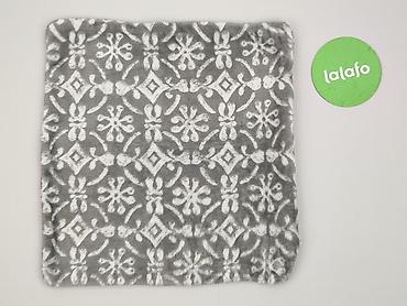 polar materiał: Miękki koc/pled z mikrofibry – szary z białym, ornamentowym wzorem - — 2