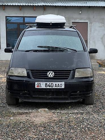 Volkswagen: Volkswagen Sharan: 2002 г., 2 л, Механика, Бензин, Минивэн — 11