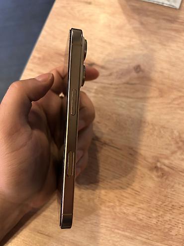iphone 25: IPhone 16 Pro, 128 GB, Desert Titanium — 3