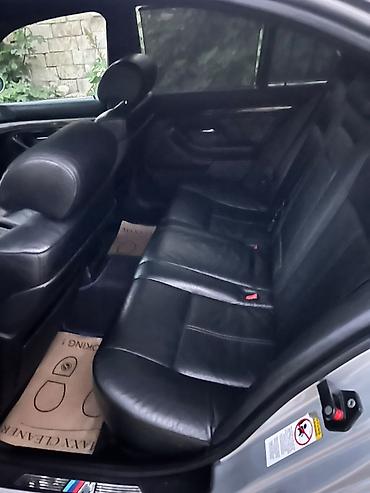 BMW: BMW 5 series: 4.4 l | 2001 il Sedan — 9