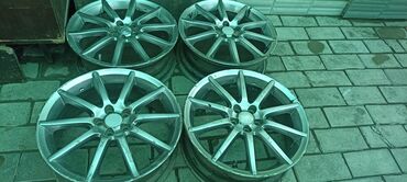 runx alex: Дисктер R 18 Subaru, Комплект, Колдонулган