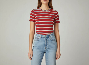 le cooper t shirty: PULL&BEAR, Футболка жіноча, розмір S