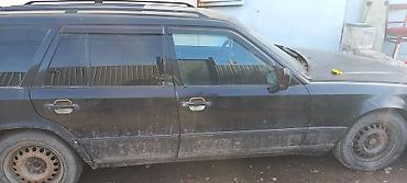 Mercedes-Benz: Mercedes-Benz W124: 1988 г., 2.3 л, Механика, Бензин, Универсал — 9