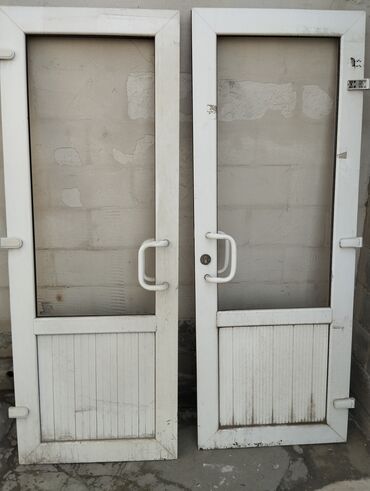 наружный дверь бишкек: Пластиковый наружный дверь 
продаю 3500 каждый оба 7000
