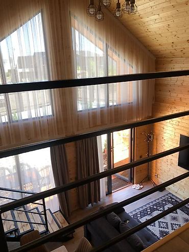 Посуточная аренда домов: Сдаю 2х этажный А-фрейм со всеми удобствами, с отоплением ( теплые — 12